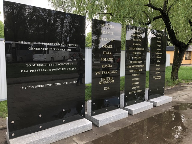 auschwitz memorial