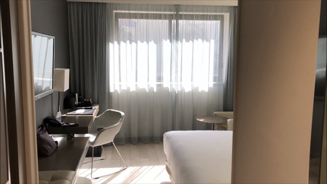 ac-hotel-marriott basic room decoration