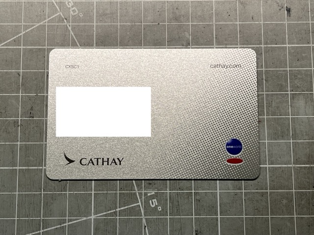 unboxing-cathay-pacific-member-card-and-luggage-tag-4