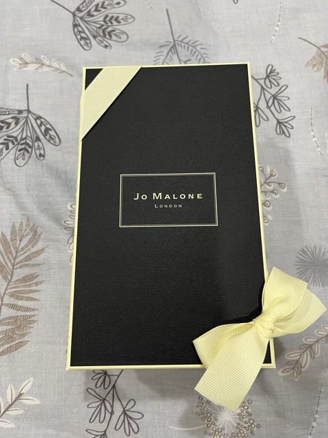 unboxing-jo-malone-wild-bluebell-diffuseur-3